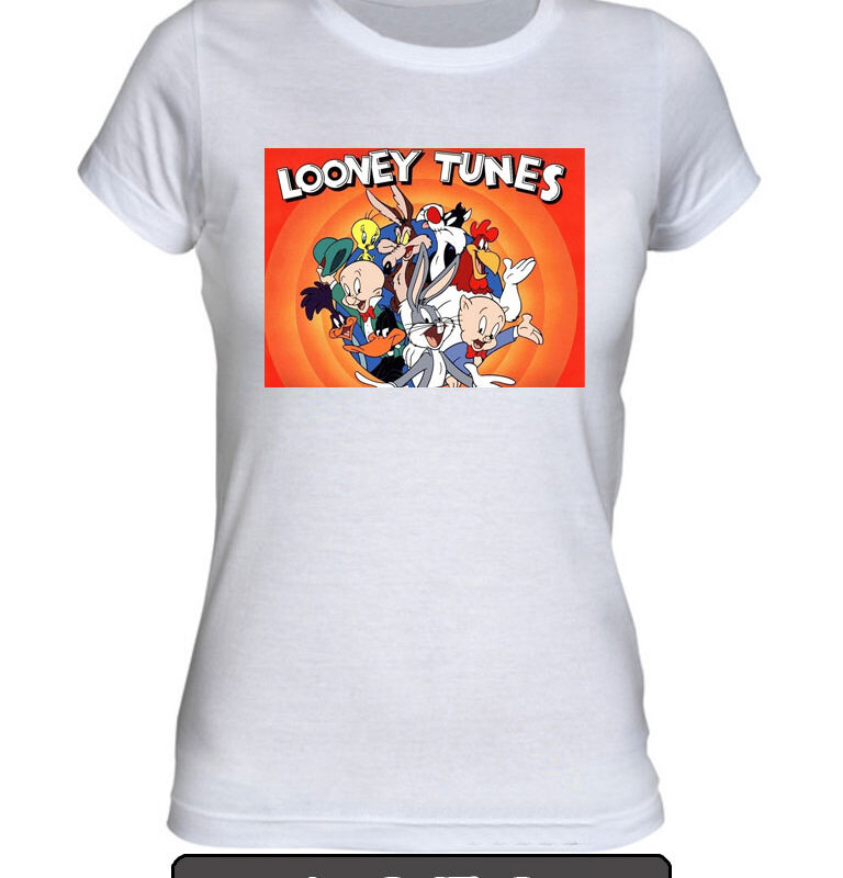 Remera estampada Looney Tunes. K050