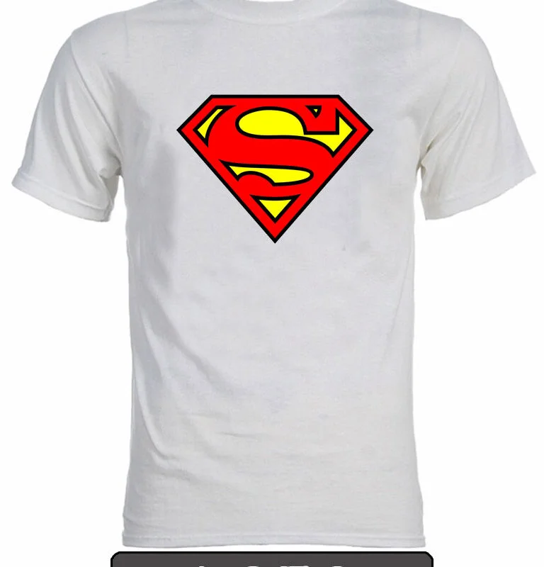 Remera estampada Superman. K052